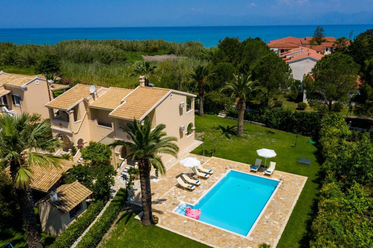 Villa Marina Mare อาคาราวี ภายนอก รูปภาพ